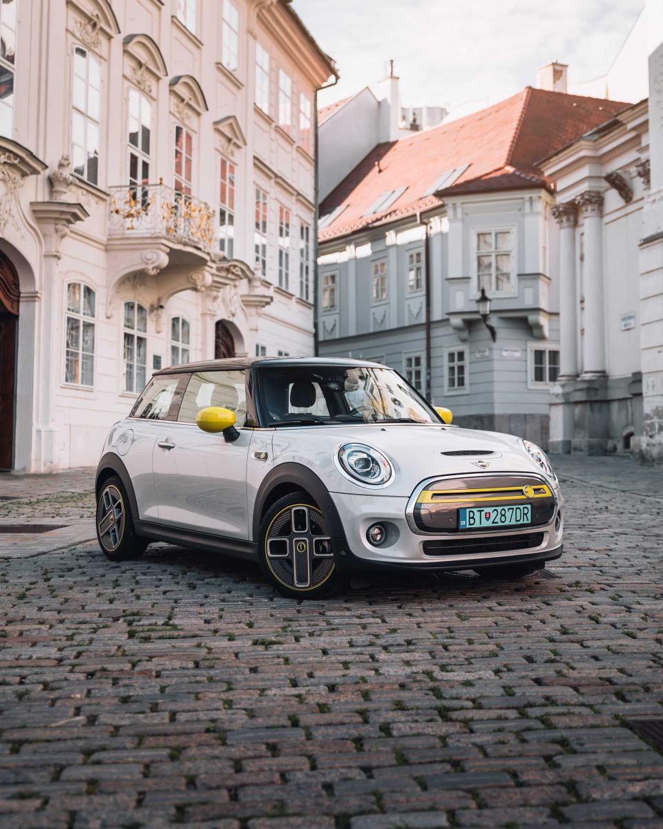 MINI Hatch – rodzaje silników, dane techniczne