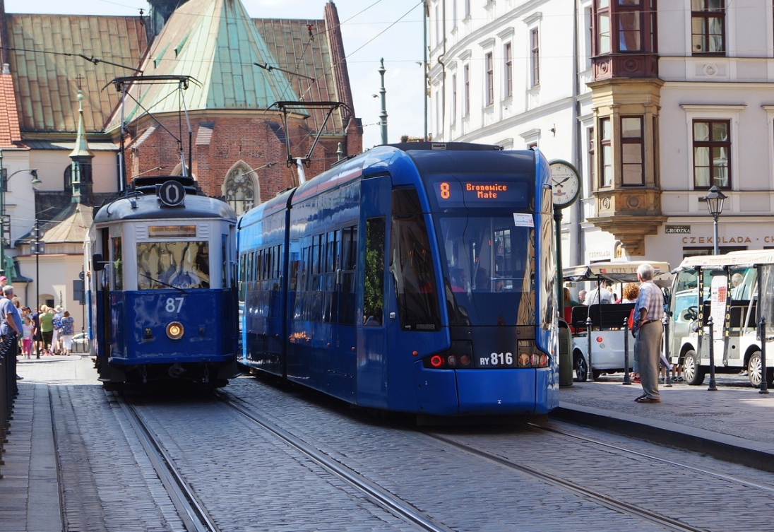 Nowa Huta wita ostatni tramwaj z serii Lajkonik