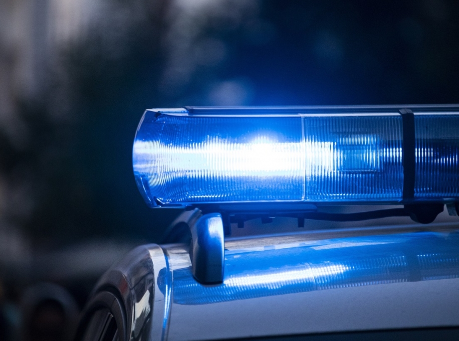 Odblaskowy marsz szkolny w Krakowie pod nadzorem policji
