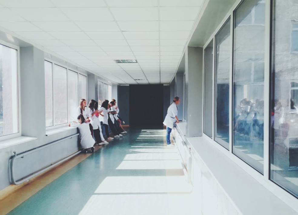 Zaginiony pacjent z krakowskiego szpitala odnaleziony przez straż miejską