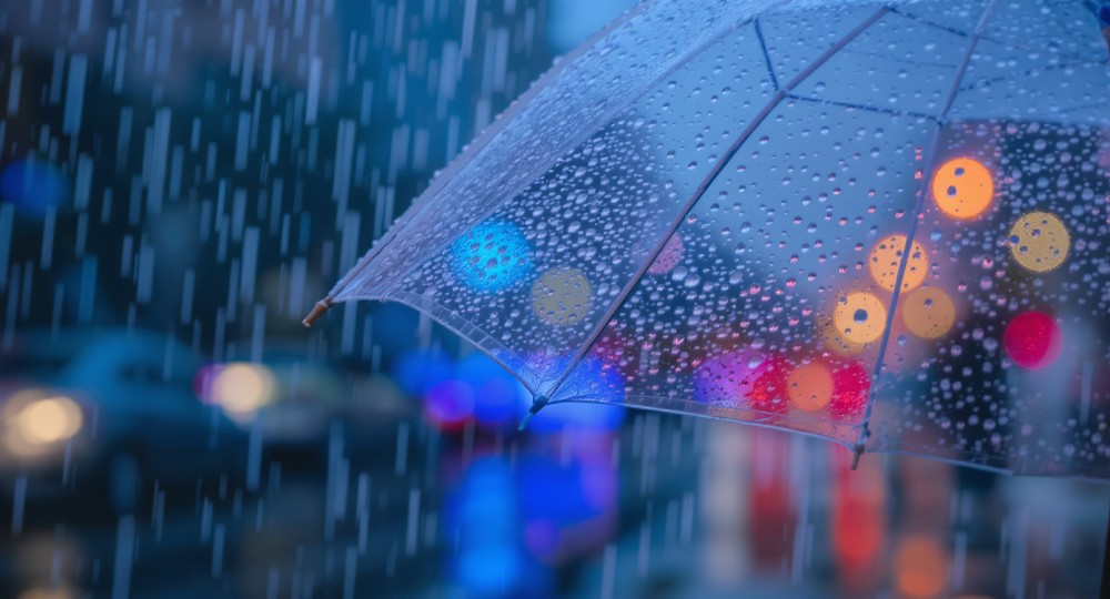 Burze nadchodzą! Sprawdź ostrzeżenia meteorologiczne