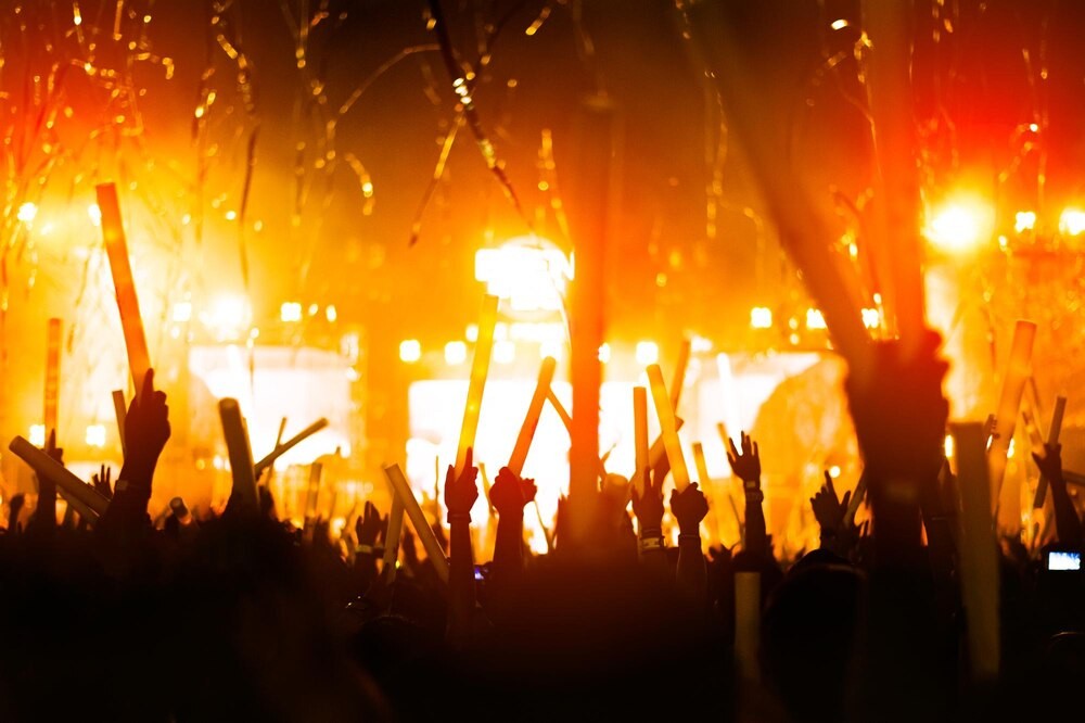 Machine Gun Kelly wystąpi w Krakowie! Zarezerwuj datę na niezapomniany koncert!