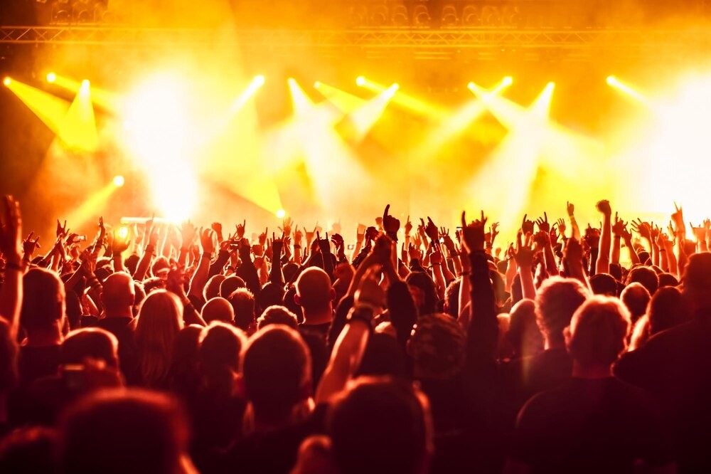 Muzyczna Podróż z „Albumem Niezwykłych Artystów” – Koncert w NCK