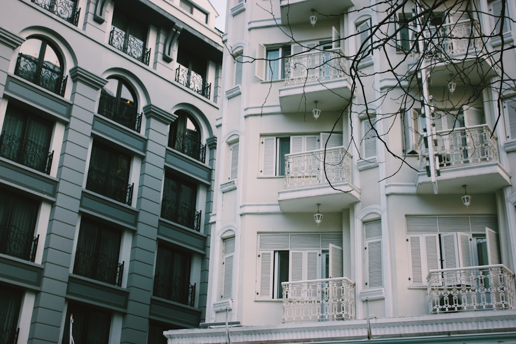 Zarządzanie i administrowanie nieruchomościami