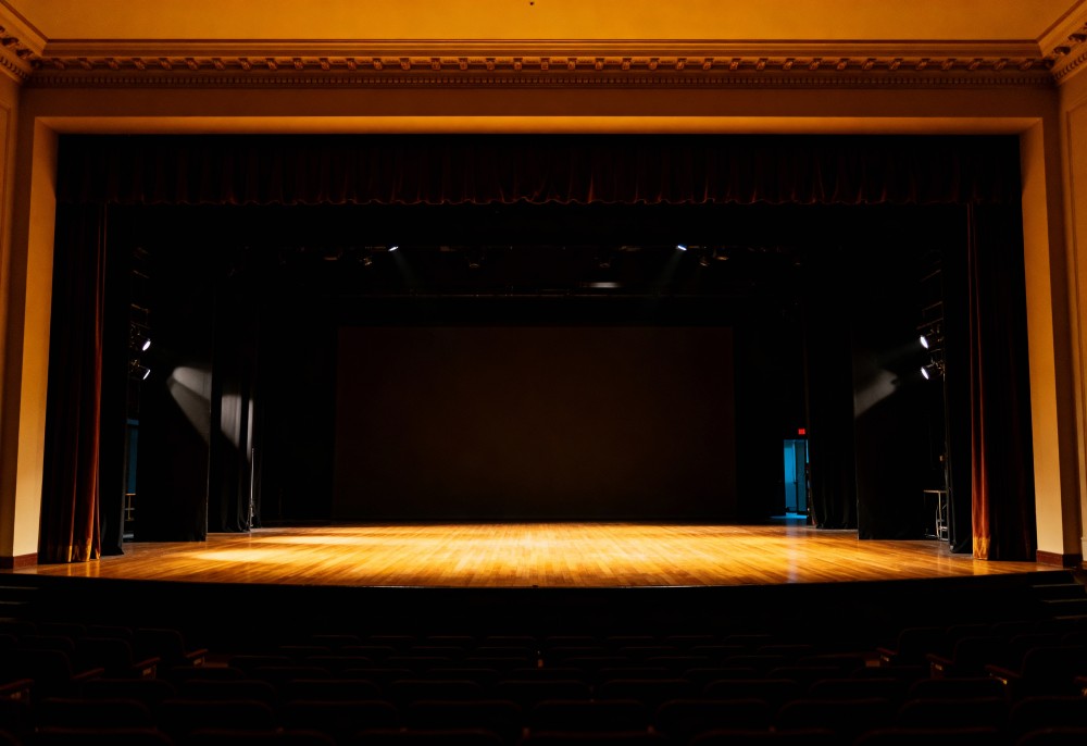 Literackie szaleństwo w sercu Krakowa: Kamienica, która łączyła największe talenty