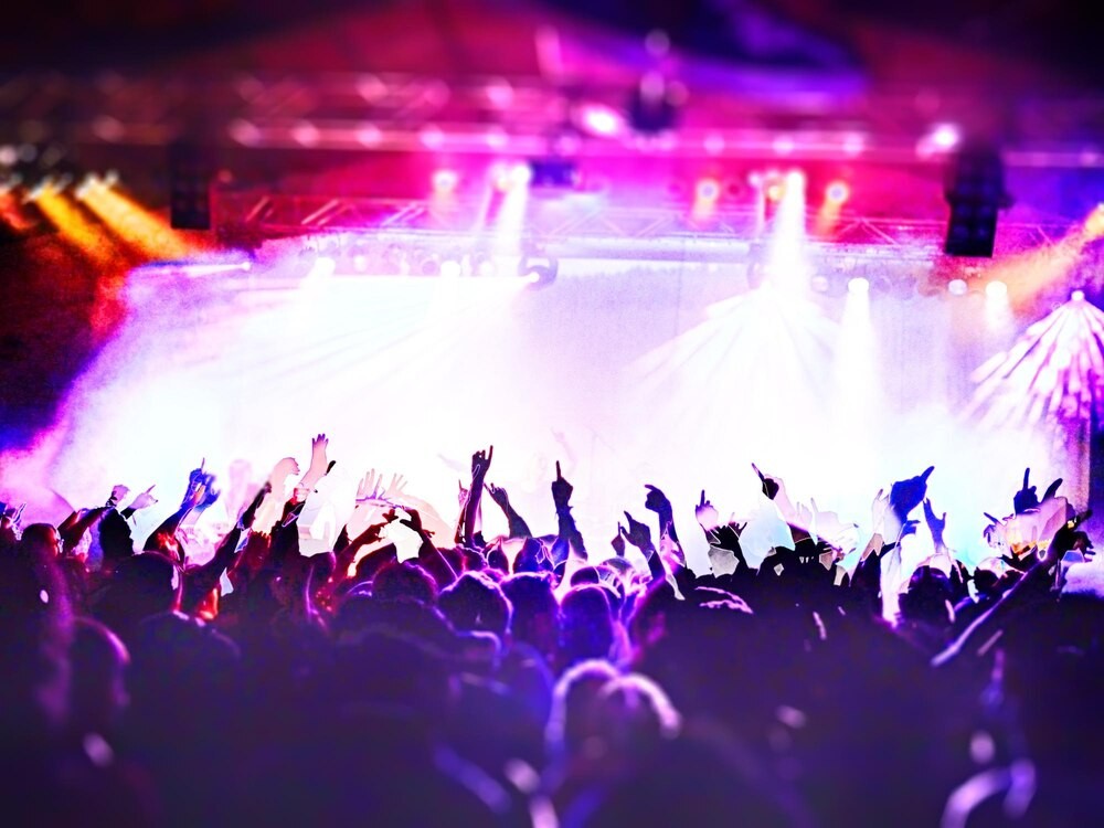 Cohen w nowym świetle: muzyczna podróż pełna emocji