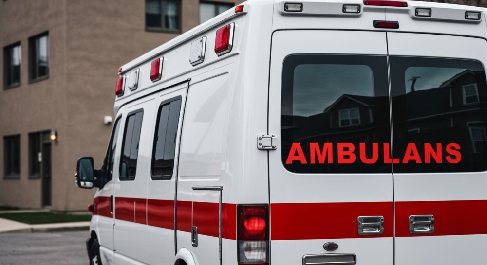 Ratuj życie w zimie: Jak jedna decyzja uratowała mężczyznę w Oświęcimiu