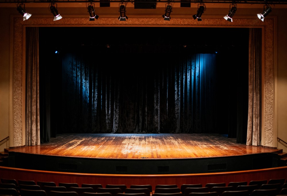 Teatr Albertus: 25 lat magii na scenie z premierą „Król i aktor”!