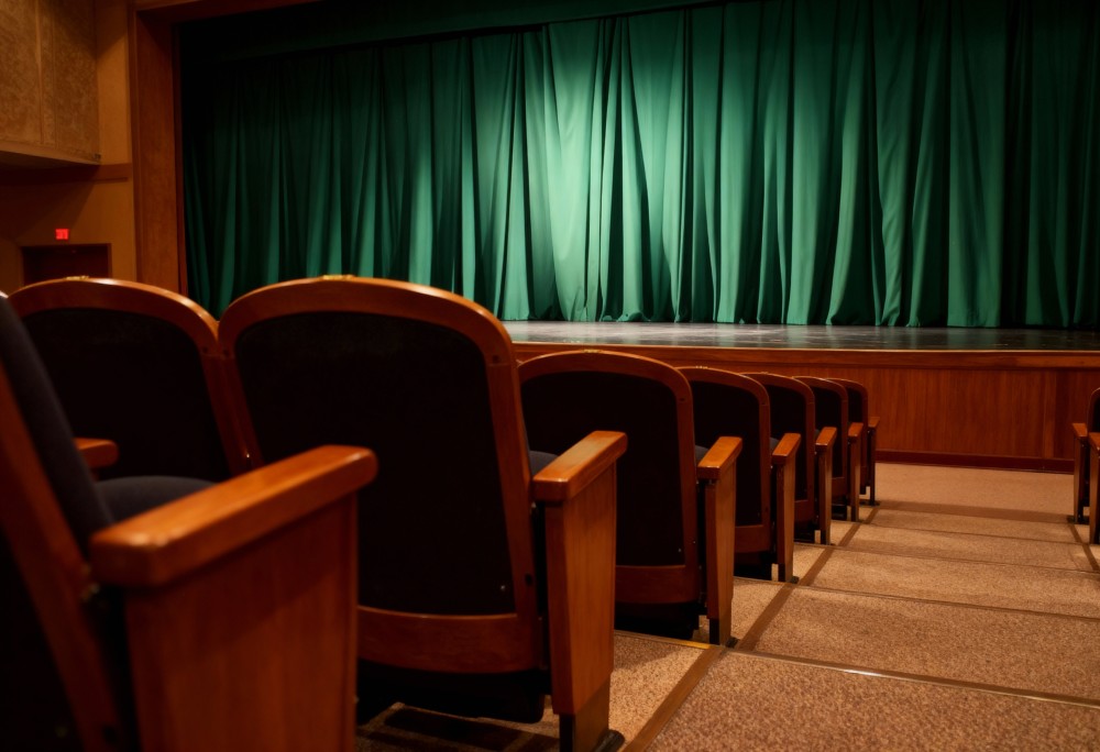 Teatr Bagatela łączy sztukę z show-biznesem w nowym spektaklu