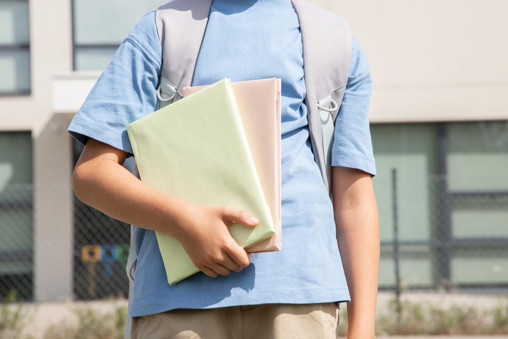 Edukacja na Fali: Małopolski Konkurs dla NGO!